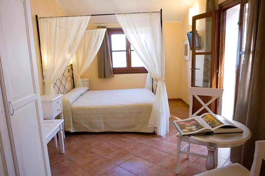 Hotel Barsalini SantʼAndrea 외부 사진