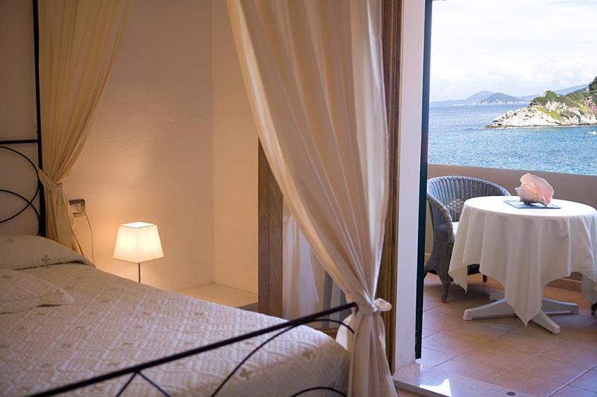 Hotel Barsalini SantʼAndrea 외부 사진