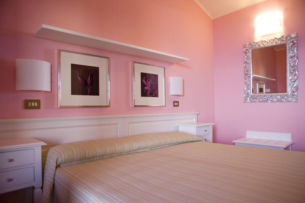 Hotel Barsalini SantʼAndrea 객실 사진